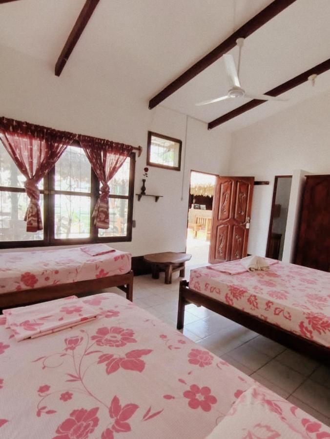 El Curichal Hostel Руренабаке Екстериор снимка
